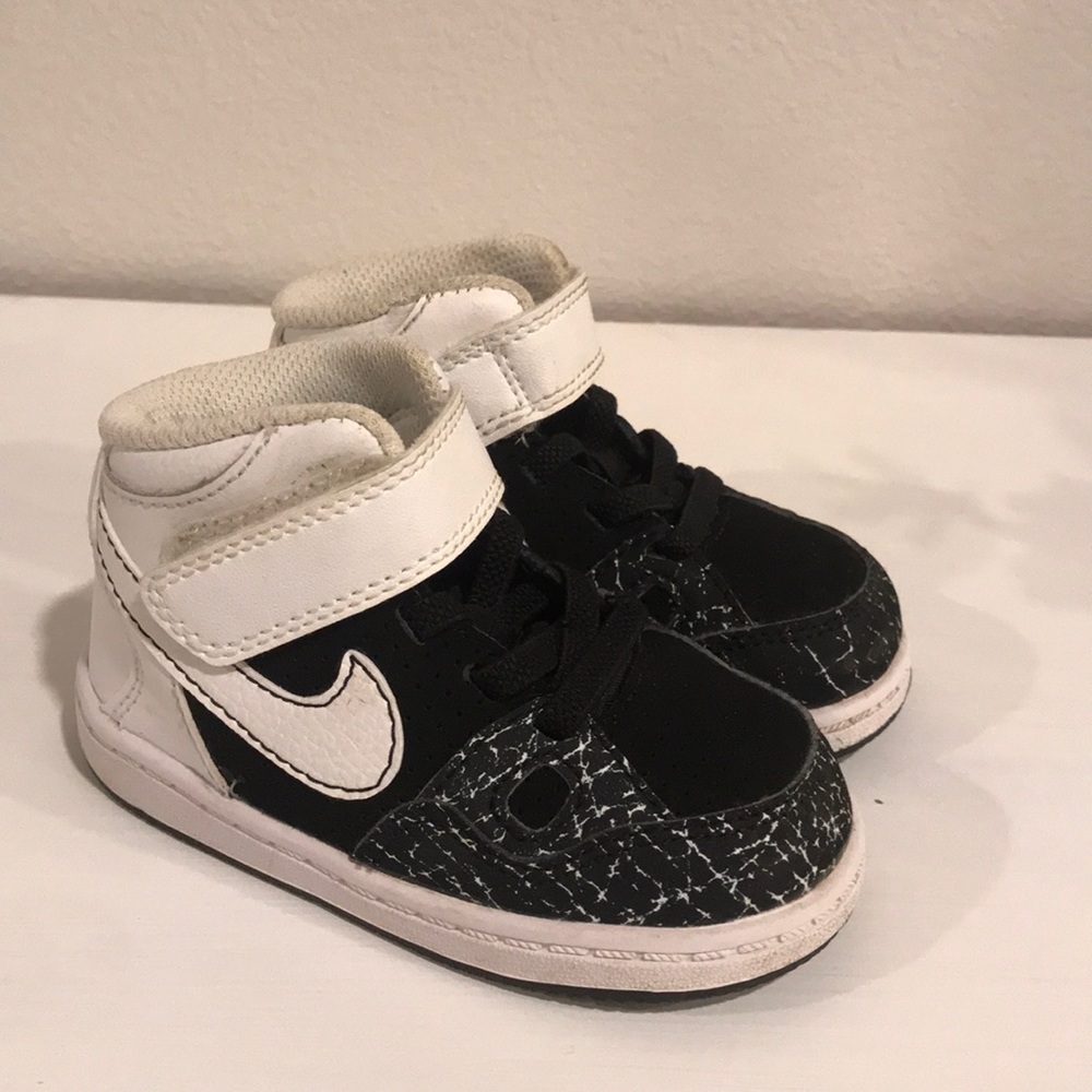 Nike Force Shoes